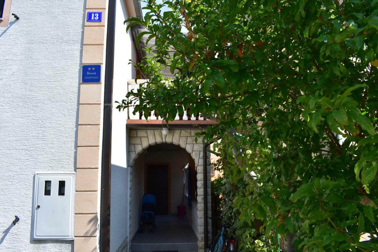Apartman Nin-Dodo Exterior photo