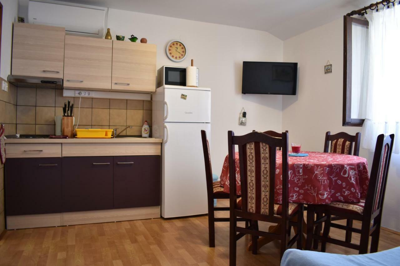 Apartman Nin-Dodo Exterior photo
