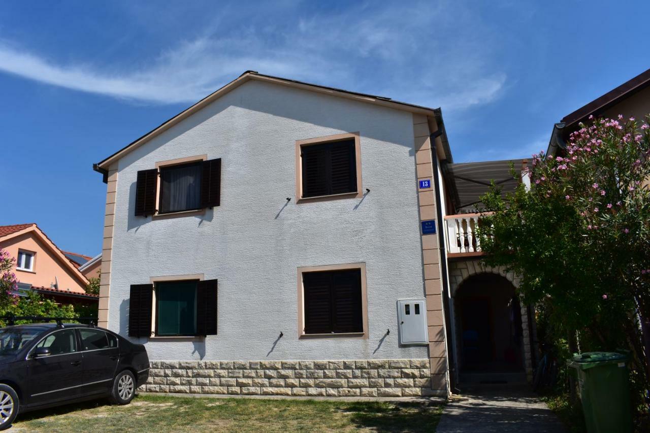 Apartman Nin-Dodo Exterior photo