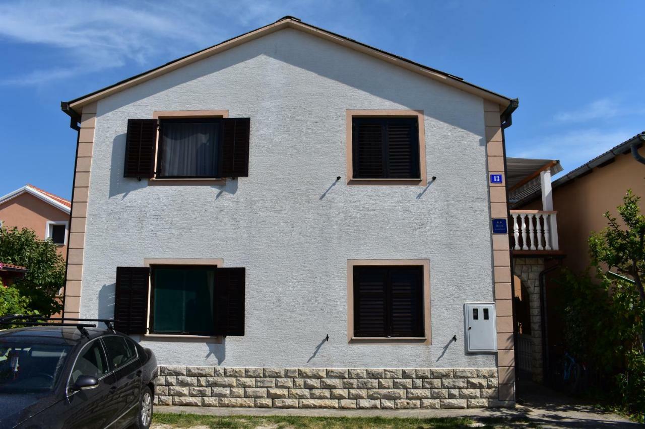 Apartman Nin-Dodo Exterior photo